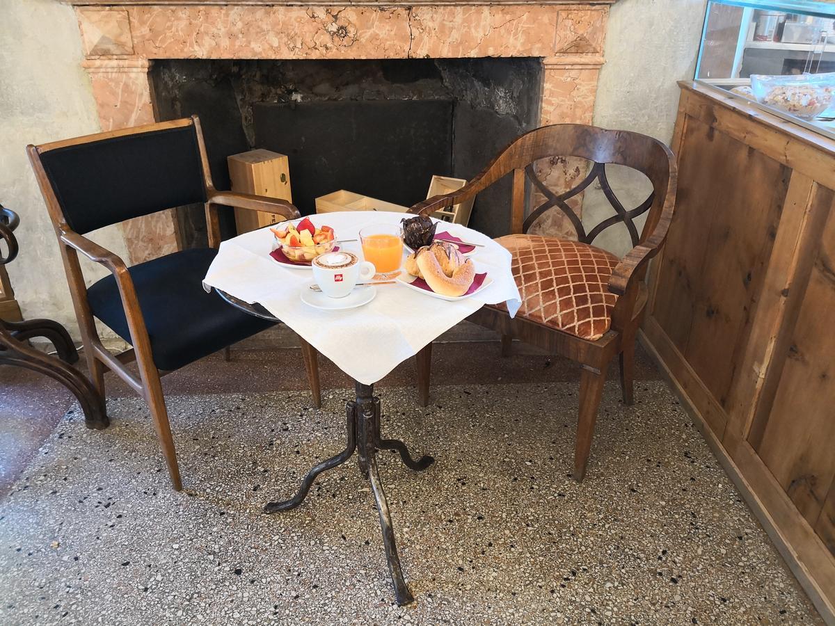 Torrione Trento Hotel Luaran gambar